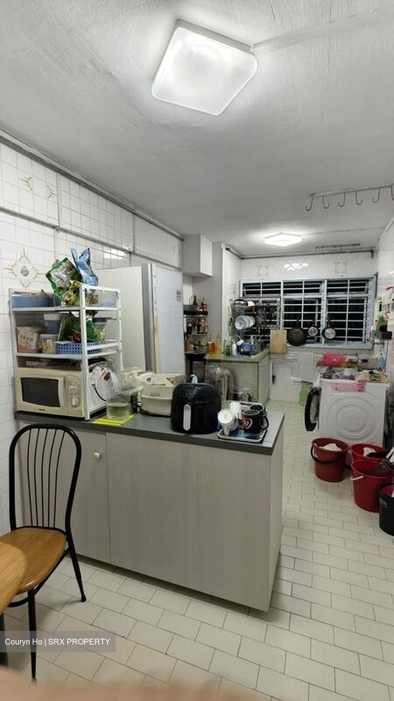 Blk 333 Bukit Batok Street 32 (Bukit Batok), HDB 3 Rooms #517620491